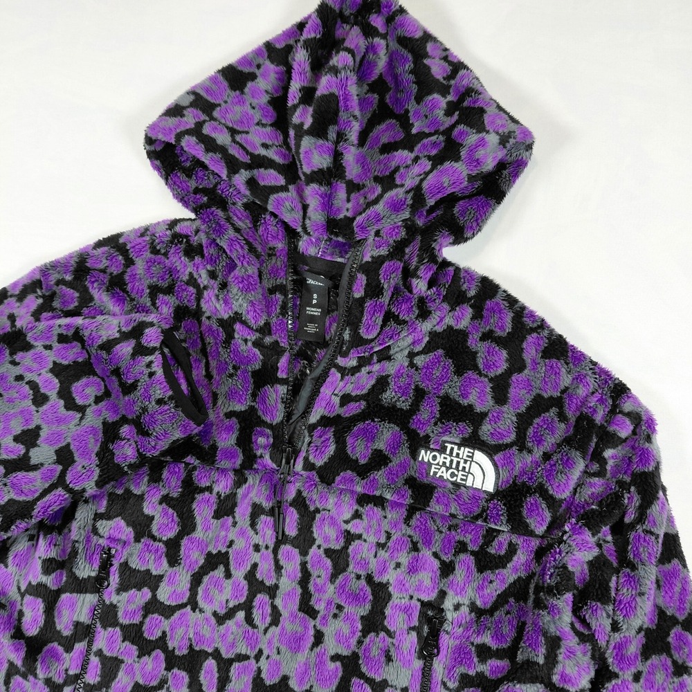 The North Face Womens Purple Leopard Print Cropped Fleece Osito Hoodie Small‎